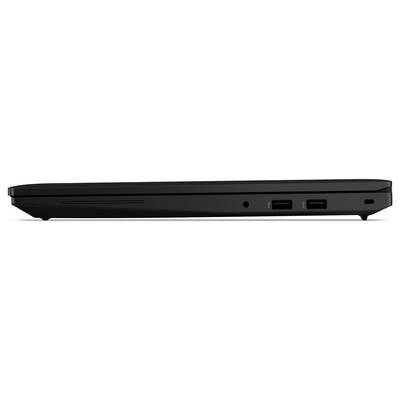 Ein schwarzer Laptop, von der Seite betrachtet, der ein schmales Profil mit zwei USB-Anschlüssen und einem sichtbaren optischen Laufwerksschlitz zeigt.