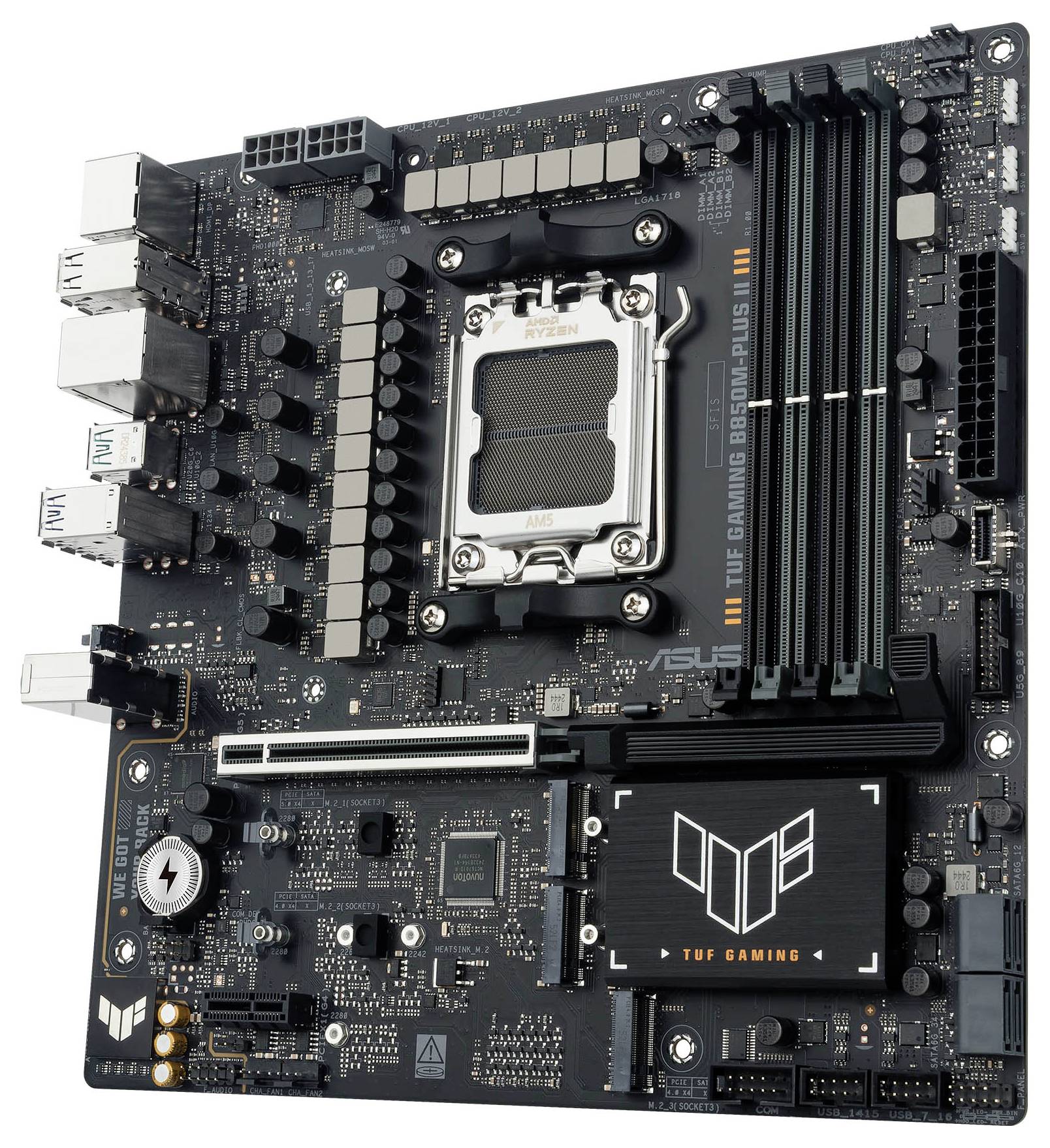 'TUF Gaming B650M-PLUS WIFI' Mainboard mit Steckplätzen für Arbeitsspeicher, CPU-Sockel und verschiedenen Anschlüssen, entwickelt für Gaming und Leistung.