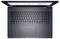 Ein offener Laptop aus der Draufsicht, der auf dem Bildschirm eine Mehrfachdokument-Benutzeroberfläche zeigt, mit einer vollständigen Tastatur und einem großen Trackpad.