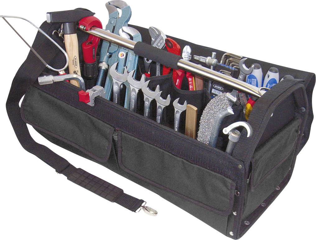 Schwarze Werkzeugtasche gefüllt mit verschiedenen Werkzeugen, darunter Schraubenschlüssel, Zangen und Schraubendreher, die einen umfassenden Satz für Wartungsarbeiten präsentiert.