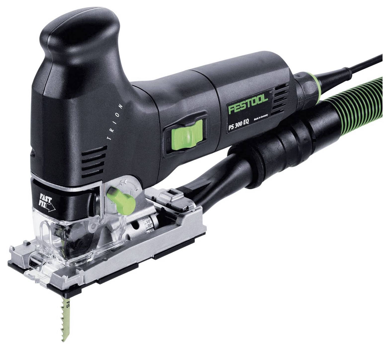 Eine Festool-Stichsäge mit ergonomischem Griff, Sägeblatt und sichtbarem Netzkabel, die für präzise Schnitte bei Holzarbeiten verwendet wird.