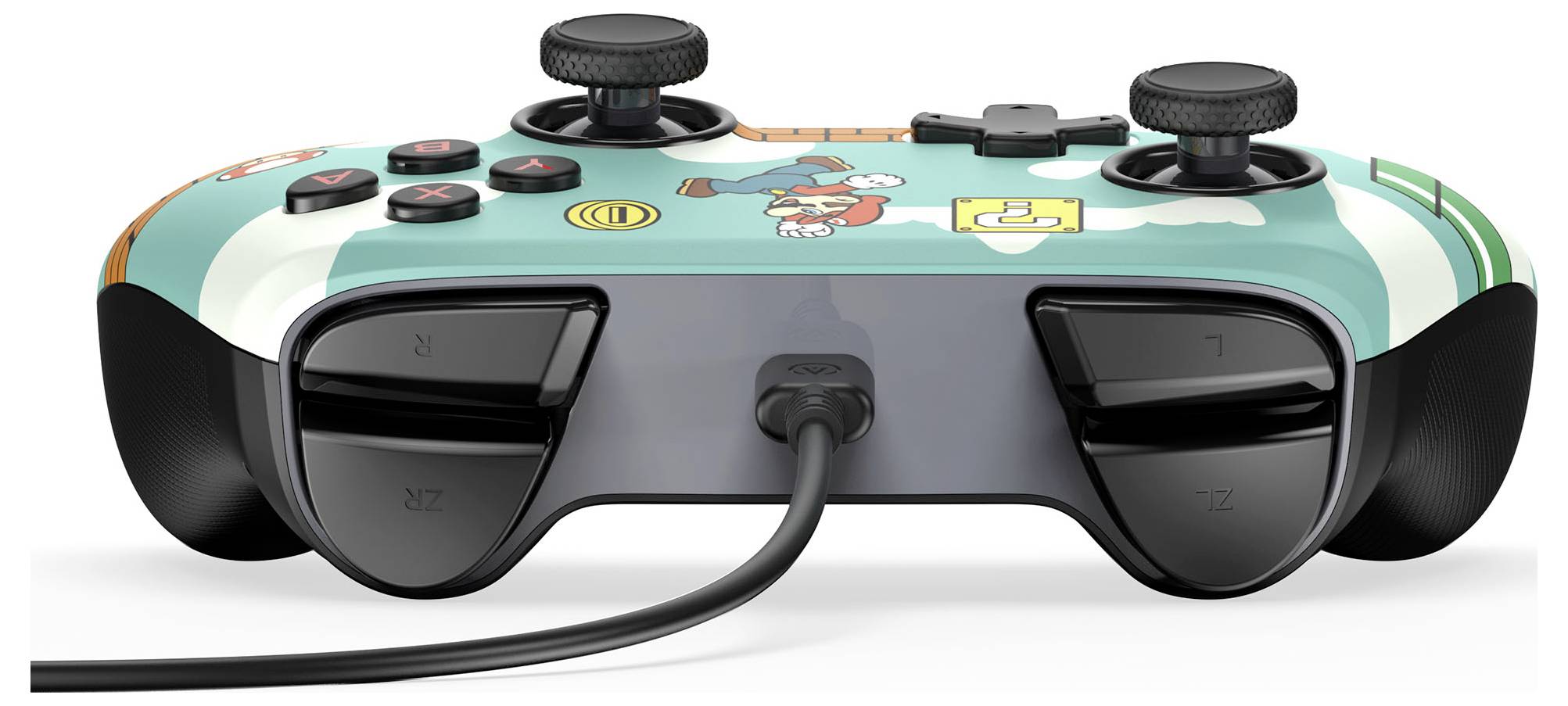 Ein Gamepad mit bunten Cartoon-Designs, das Wolken und Charaktere zeigt, mit sichtbaren Tasten und einem angeschlossenen Kabel am Rücken.