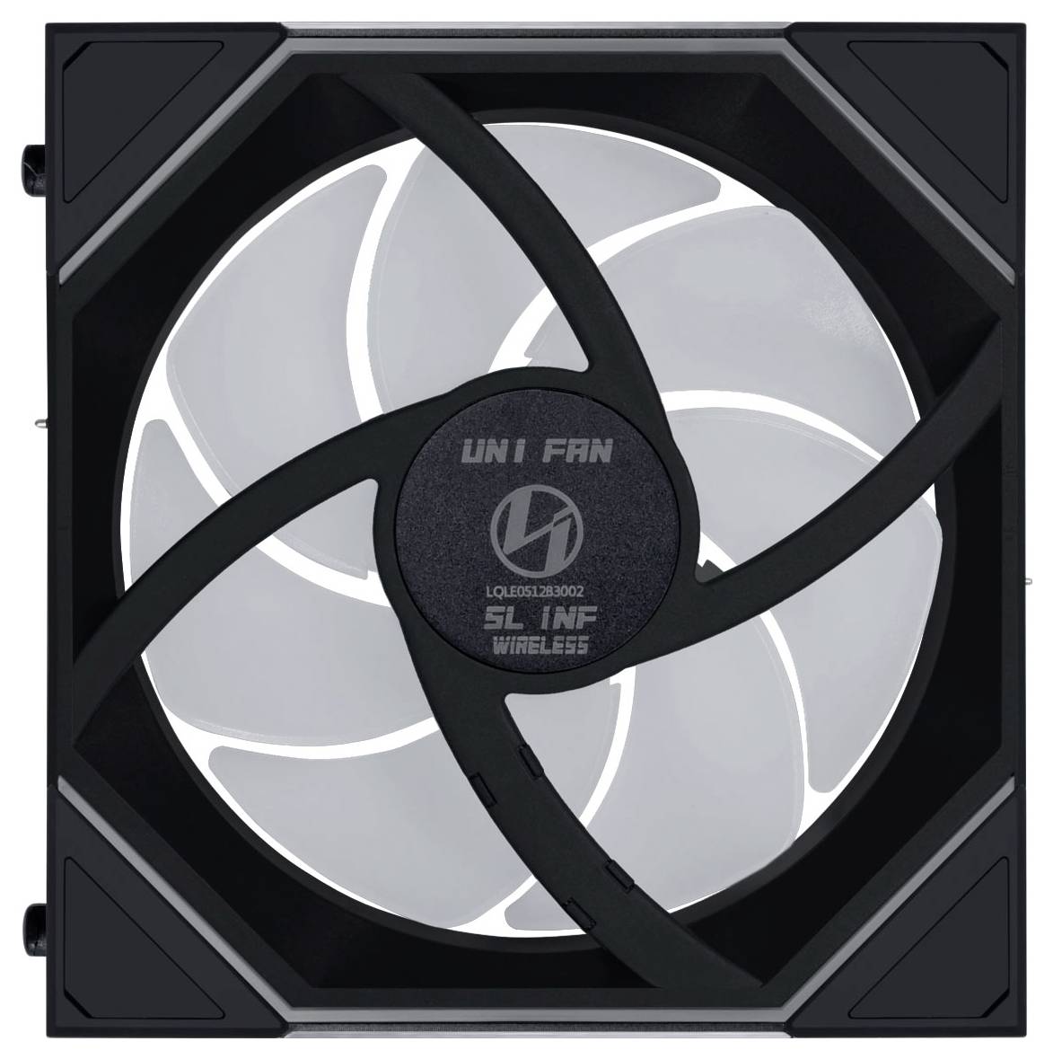 Ein schwarzer Computer-Kühlventilator mit fünf gebogenen Schaufeln, beschriftet mit ‚UNI FAN SL INF WIRELESS', entwickelt für effiziente Luftzirkulation und Kühlung.