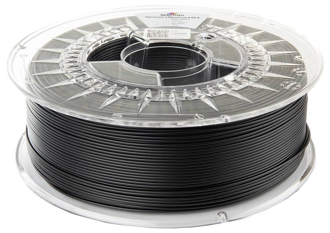 Eine transparente Spule schwarzen 3D-Druckerfilaments ist sauber aufgewickelt und für Anwendungen im 3D-Druck entwickelt.