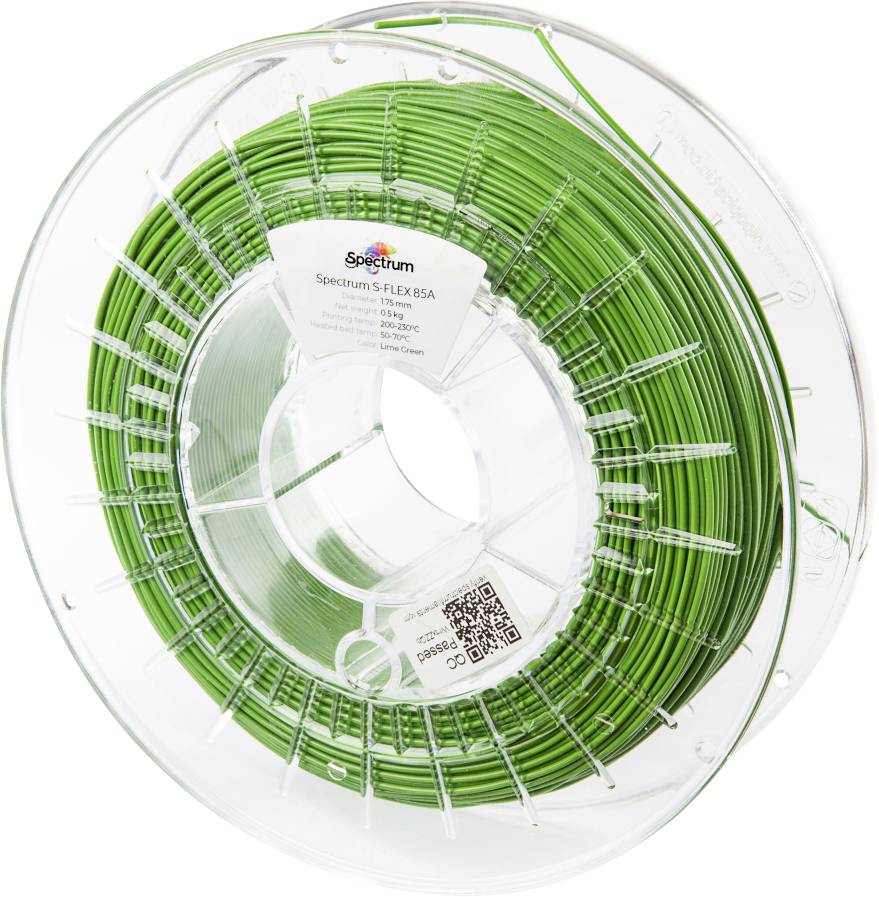 Eine Spule grünes 3D-Druckfilament, beschriftet mit ‚Spectrum S-Flex 85A', geeignet für flexible Druckanwendungen.