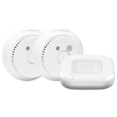 Zwei Rauchmelder und ein Smart-Home-Gerät.