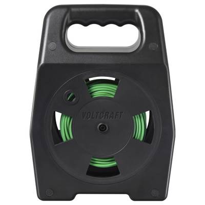 Eine schwarze Kabeltrommel mit Griff, die grün gewickelte Kabel enthält, mit der Markenaufschrift "Voltcraft" auf der Vorderseite.