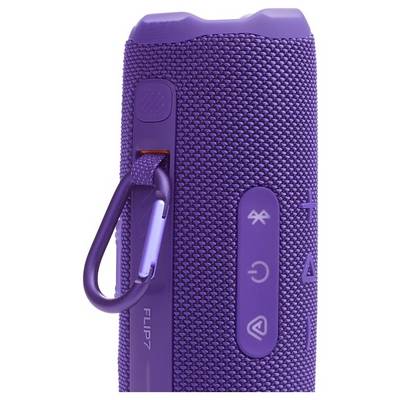 Violetter Bluetooth-Lautsprecher mit strukturierter Oberfläche und Karabinerhaken an der Seite. Tasten für Ein/Aus, Bluetooth und Lautstärke sind sichtbar.