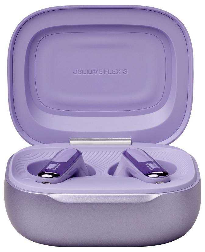 Lila kabellose Ohrhörer in einer passenden geöffneten Ladehülle, auf deren Innenseite des Deckels das Etikett "JBL LIVE FLEX 3" angebracht ist.