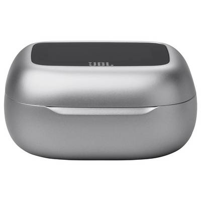 Eine geschlossene silberne Ladehülle für JBL kabellose Kopfhörer mit einer glatten, abgerundeten Form und dem JBL-Logo auf der Oberseite.