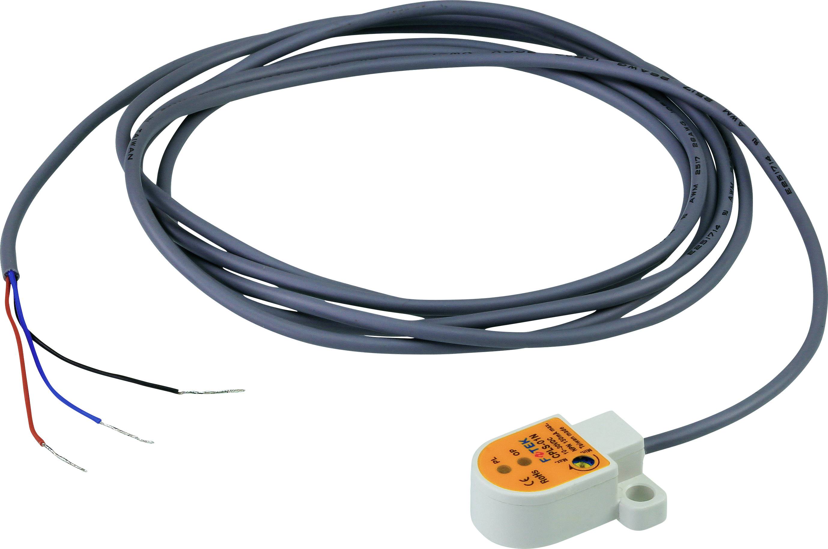 Ein Näherungssensor mit orangefarbenem Etikett, drei freiliegenden Kabeln in Blau, Braun und Schwarz sowie einem langen grauen Installationskabel.