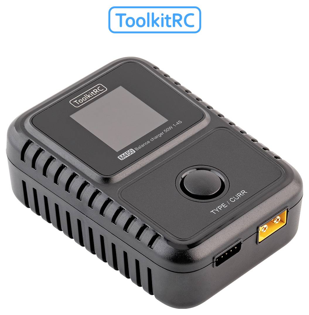 Ein 'ToolkitRC' markiertes kompaktes Batterieladegerät mit digitaler Anzeige, Taste und verschiedenen Anschlüssen für vielseitige Batterietypen.