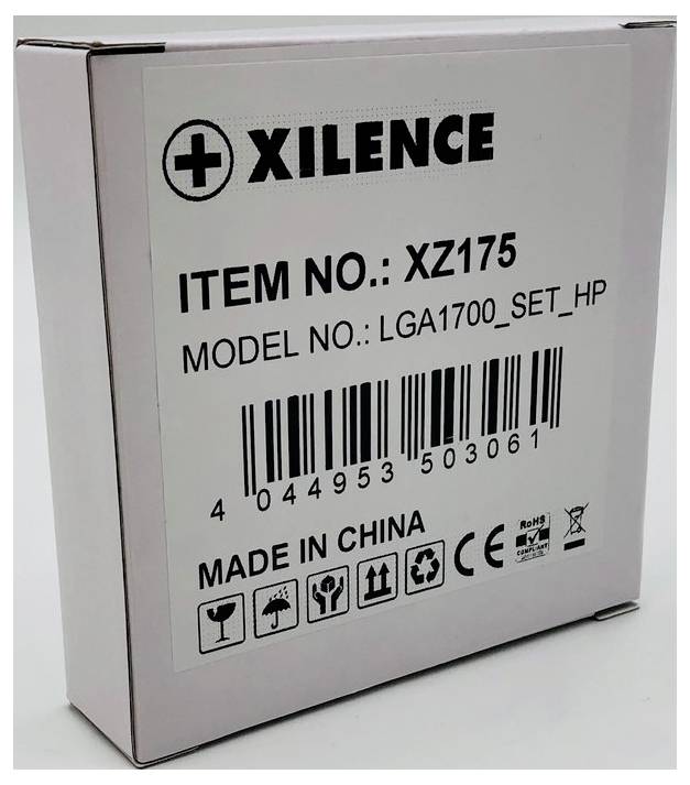 Xilence Produktverpackung mit Artikelnummer XZ175, Modellnummer LGA1700_SET_HP beschriftet. Barcode und Symbole darunter, gekennzeichnet mit ‚Made in China'.