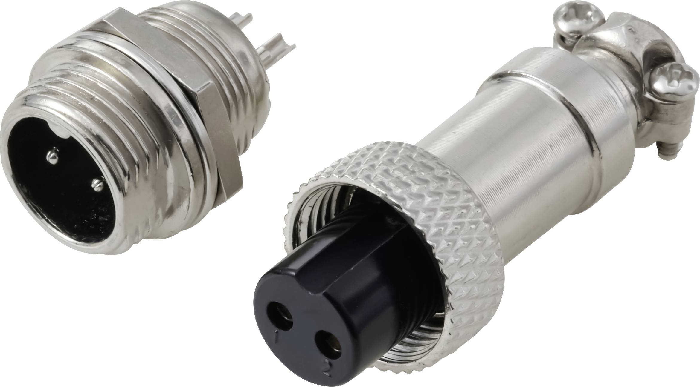 Nahaufnahme eines metallischen elektrischen Verbindungsstücks mit Stecker- und Buchsenkomponenten. Der Stecker zeigt zwei Stifte, und die Buchse ist mit Gewinde für eine sichere Befestigung versehen.