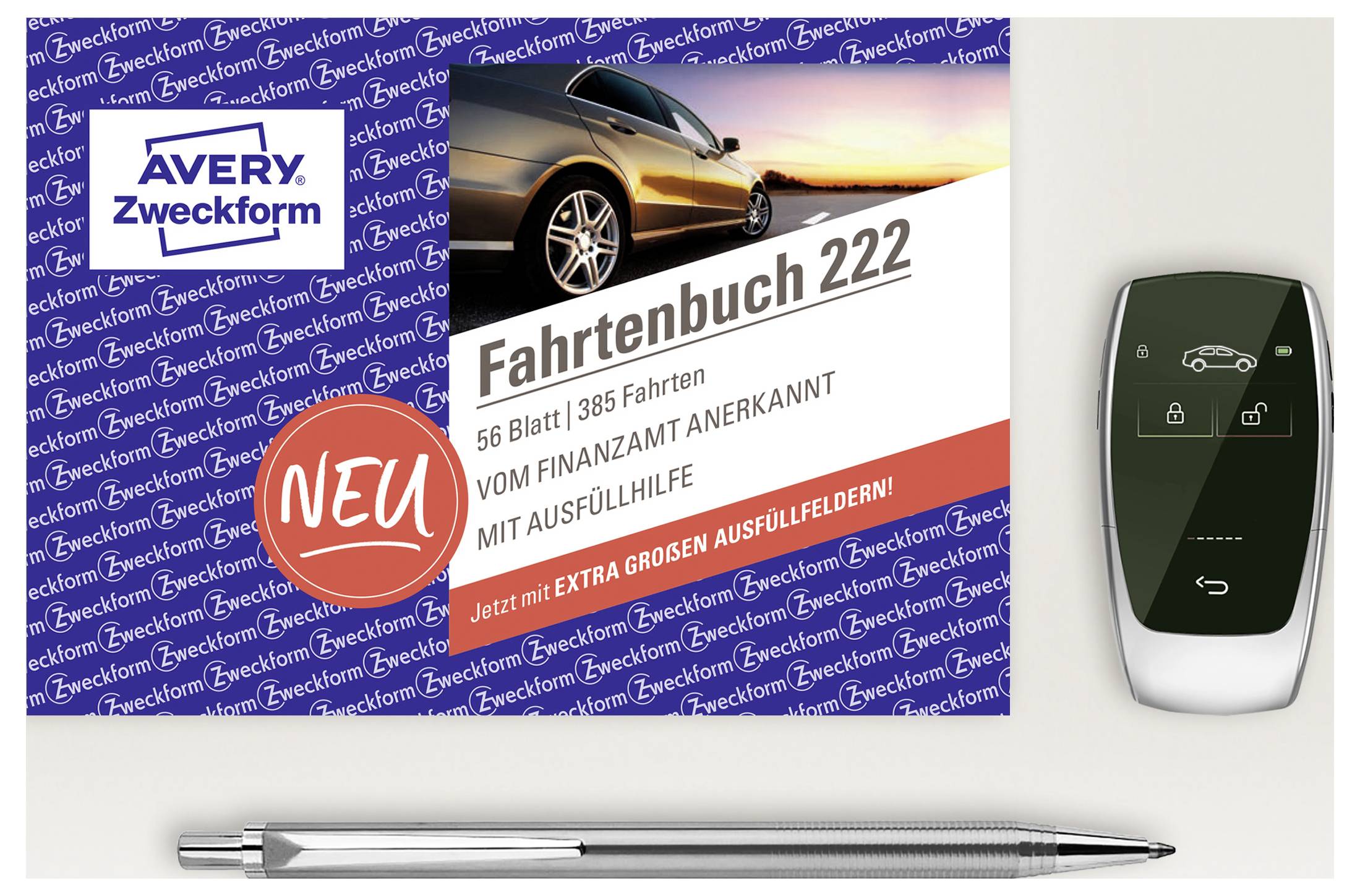 'Avery Zweckform Fahrtenbuch 222' mit einem Autobild, beschriftet mit '56 Blatt | 395 Fahrten', und einem Schlüssel und Stift daneben.