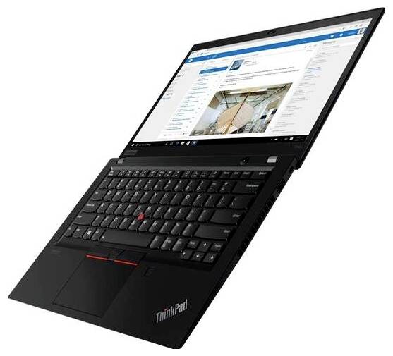 Offener schwarzer Laptop, auf dessen Bildschirm ein E-Mail-Programm geöffnet ist.