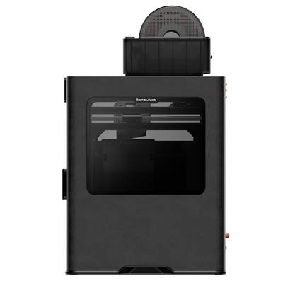 Ein 3D-Drucker mit einem schwarzen Rahmen und einer sichtbaren Filamentrolle oben. Die Frontplatte verfügt über ein transparentes Fenster, das den Druckbereich zeigt.