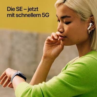 Eine Person mit kabellosen Ohrhörern und smarmer Uhr trägt ein grünes Oberteil. Text sagt: 'Die SE – jetzt mit schnellem 5G'.