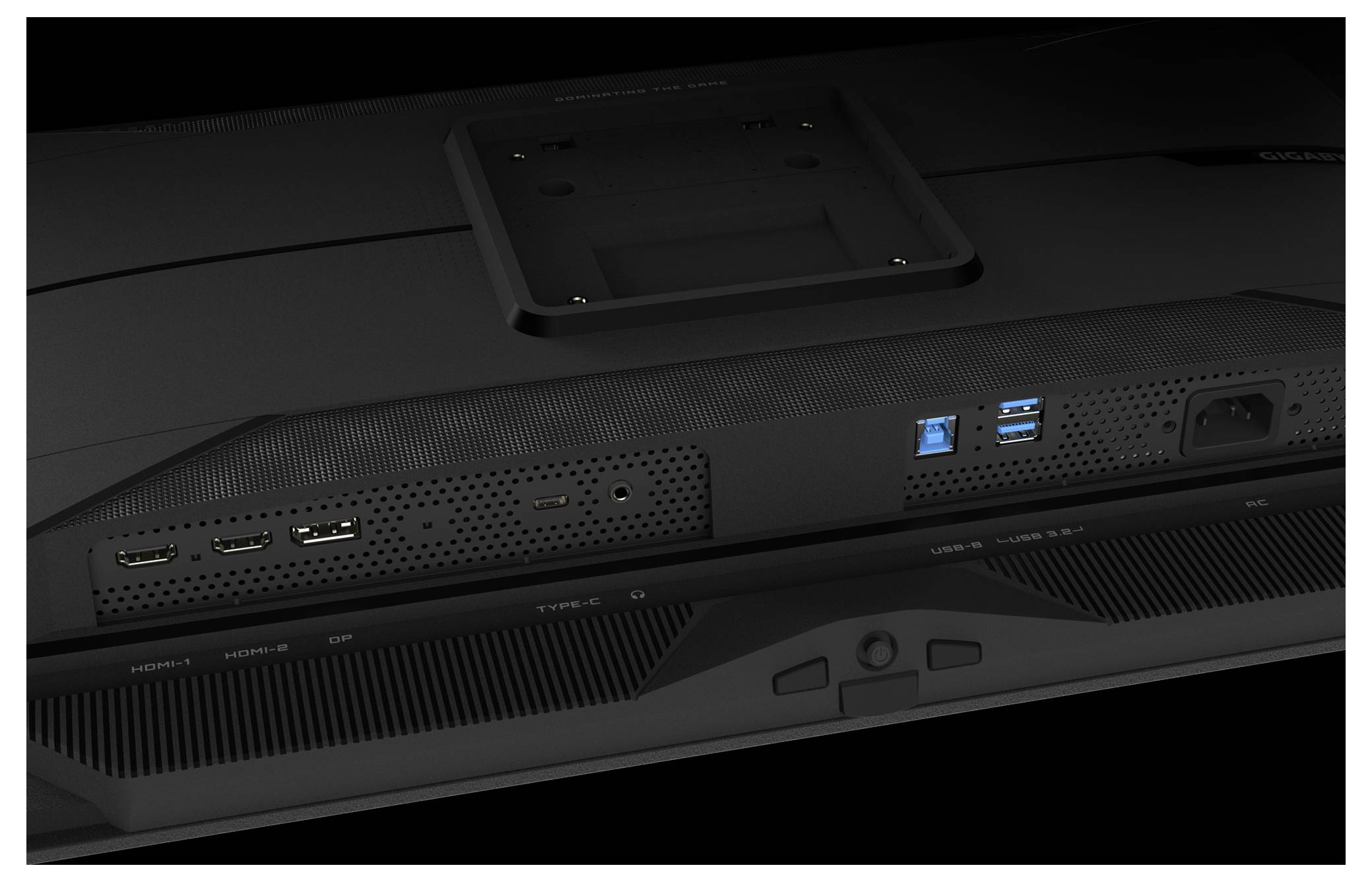 Das Bild zeigt die Rückseite eines Monitors mit mehreren Anschlüssen, darunter HDMI, DisplayPort, USB und Stromeingang.