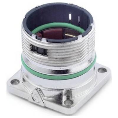 Ein Metallverbinder mit einer zylindrischen Form und einem grünen Ring, der Schraublöcher zum Befestigen aufweist.