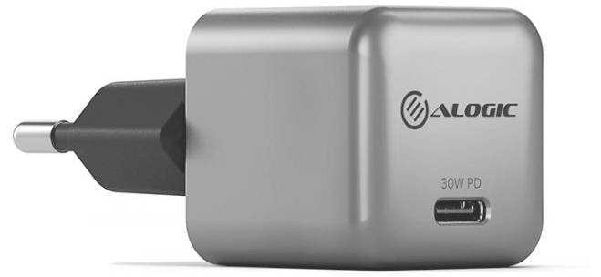 Ein silberner Alogic 30W PD Wandlader mit einem USB-C-Anschluss wird gezeigt. Das Design zeichnet sich durch ein kompaktes und minimalistisches Aussehen mit dem Markenlogo aus.