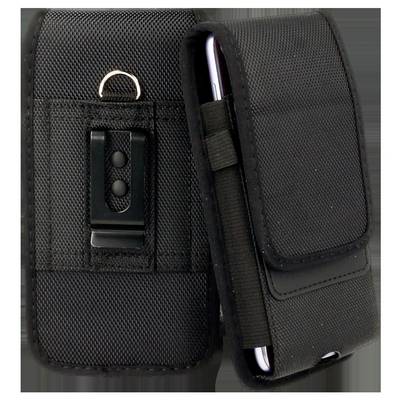 Zwei schwarze Nylon-Handyhüllen mit Gürtelclips, eine zeigt die vordere Klappe teilweise geöffnet und gibt einen Blick auf ein Handy im Inneren, die andere zeigt die Rückseite mit einem Metall-D-Ring und Gürtelclip.