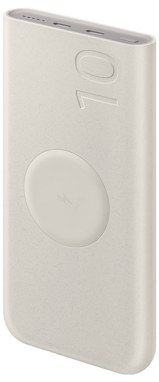 Eine schlanke, rechteckige beige Powerbank mit einer kabellosen Ladefläche, zwei USB-Anschlüssen oben und der Nummer „10" eingeprägt auf der Oberfläche.