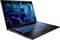 Ein schlanker Laptop mit einer leuchtenden Tastatur zeigt ein digitales Raster auf seinem Bildschirm und deutet auf fortschrittliche Technologie oder 3D-Computing hin.