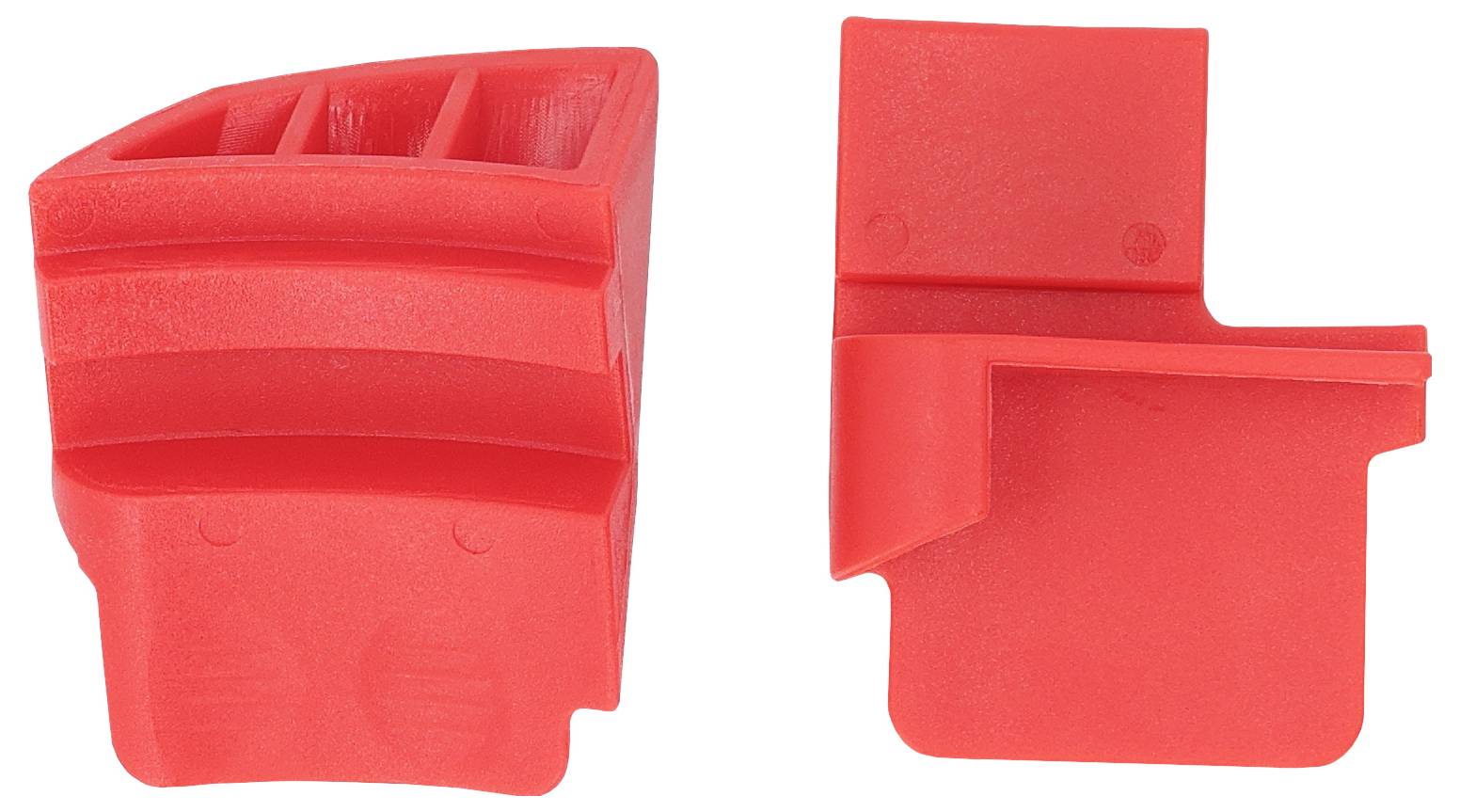 Zwei Ansichten eines roten, eckigen Plastikgegenstands mit Rillen. Zweck oder Funktion sind allein aus dem Bild nicht ersichtlich.