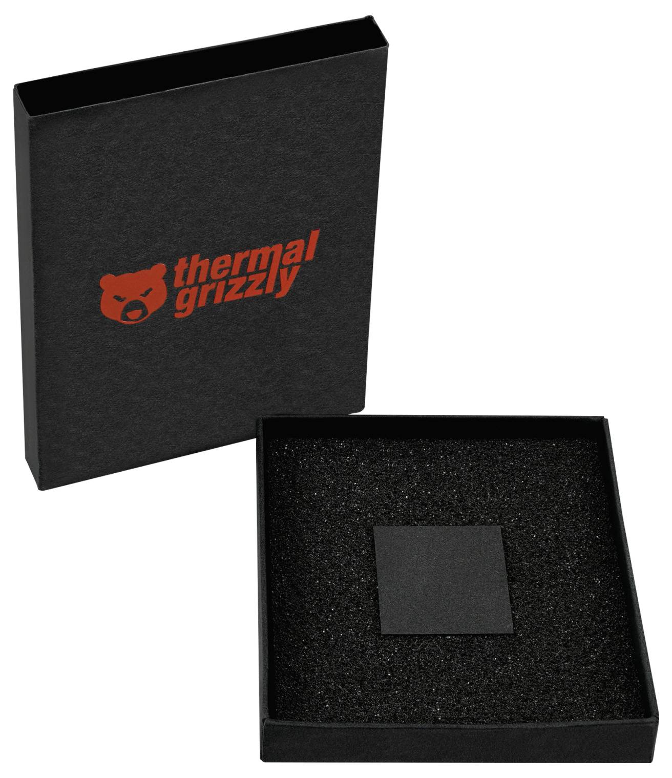 Schwarze Box mit rotem 'Thermal Grizzly' Logo. Im Inneren ein kleiner quadratischer Wärmeübertragungspad auf schwarzem Schaumstoff.