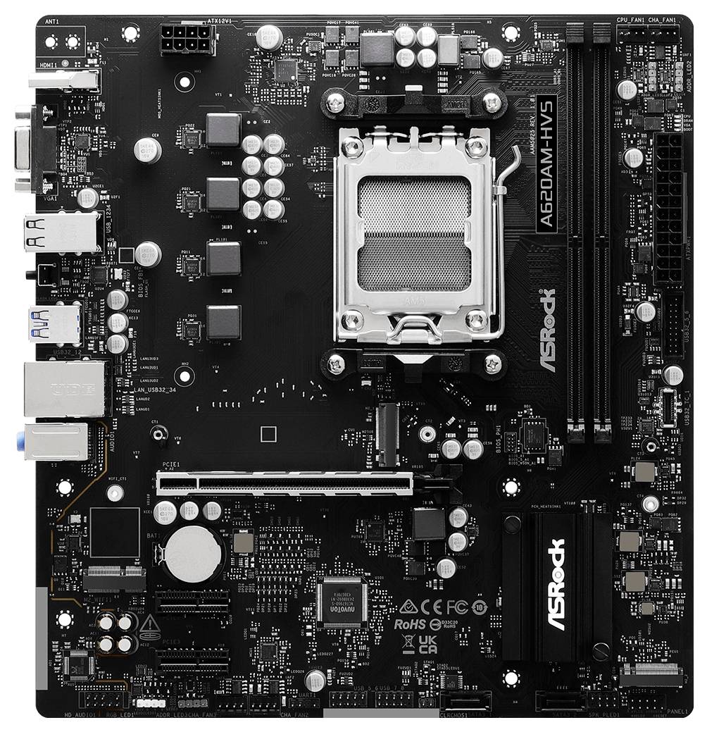 Ein schwarzes ASRock Mainboard mit verschiedenen Steckplätzen und Anschlüssen, konzipiert für den Computeraufbau. Die Modellnummer "A520M-HVS" ist sichtbar.