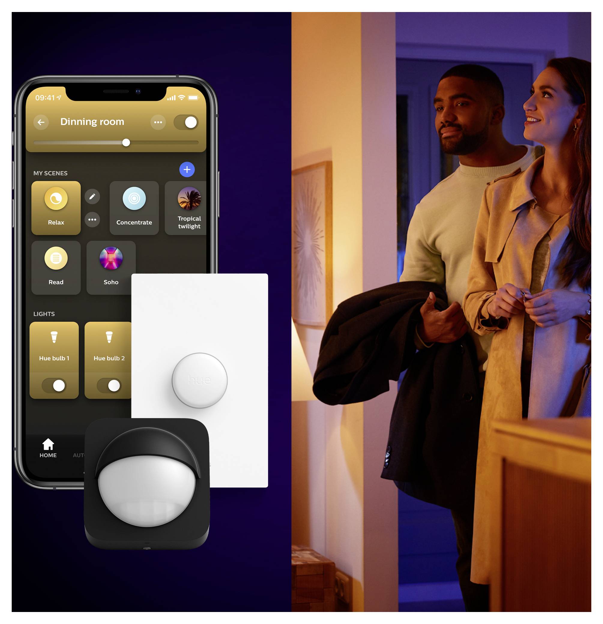 Ein Smartphone, das eine Smart-Home-Beleuchtungs-App mit Raumoptionen anzeigt, neben einem Bewegungssensor. Ein Paar betritt einen warm beleuchteten Raum.
