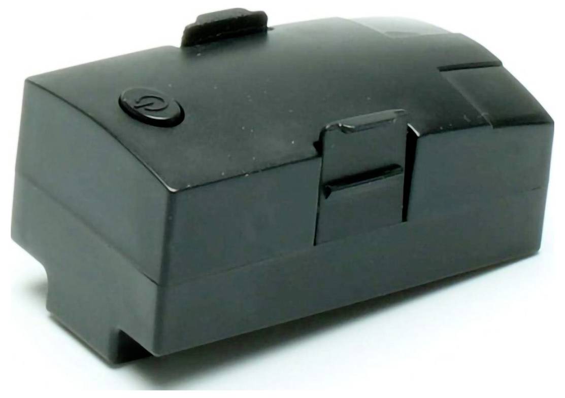 Ein schwarzes, rechteckiges elektronisches Gerät mit einer Taste oben, möglicherweise eine Einschalttaste, und einem kleinen Riegel an der Seite.