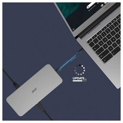 Ein Laptop ist über ein Kabel mit einem Acer-Gerät verbunden; ein Ladeicon und das Wort "UPDATE..." zeigen an, dass ein Software-Update läuft.