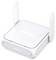 Ein weißer ASUS-WLAN-Router mit zwei aufrechten Antennen, der ein schlankes, kompaktes Design aufweist.