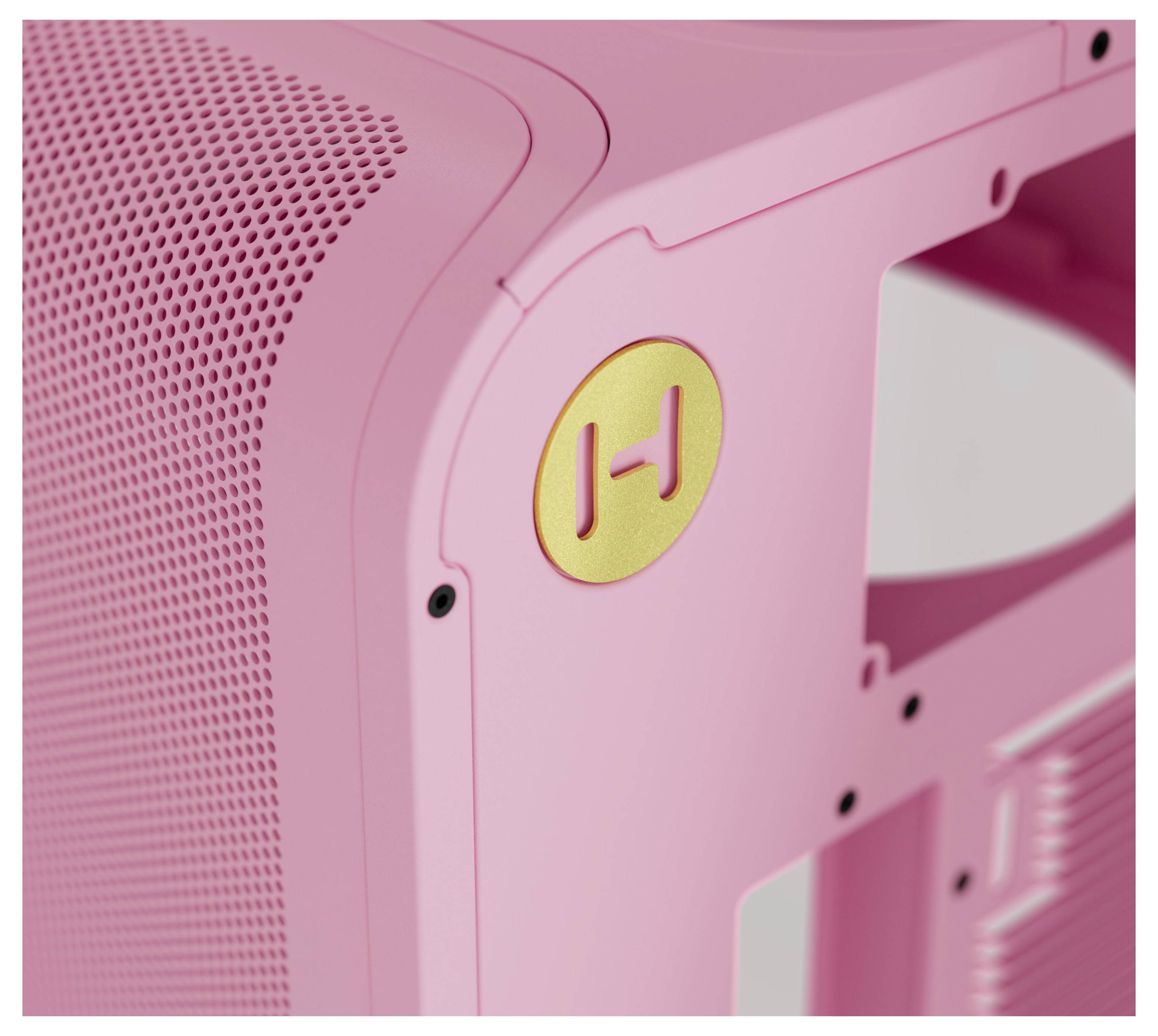 „Eine Nahaufnahme einer Ecke eines rosa Computergehäuses mit einem goldenen Kreis, der ein graviertes „H" verziert."