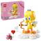 LEGO-Set mit einer Looney-Tunes-Figur, die als Amor gestaltet ist, mit Bogen und Pfeil, Herzen und Wolken. Verpackung und fertiges Modell werden gezeigt.