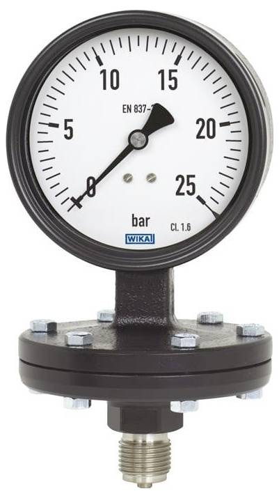 Manometer mit WIKA-Marke, der einen Messbereich von 0-25 bar zeigt, wobei die Nadel nahe 15 bar steht. Verwendet zur Druckmessung.