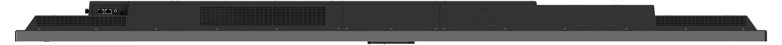 Eine schwarze Tastatur, von der Seite betrachtet, die die Tasten und das Höhenprofil zeigt und einen leicht erhöhten ergonomischen Aufbau andeutet.