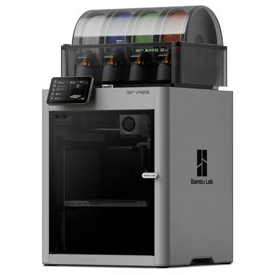 Ein 3D-Drucker mit mehreren Farbfilamentspulen oben, ausgestattet mit einem digitalen Bedienfeld und seitlich mit "Bambu Lab" markiert.