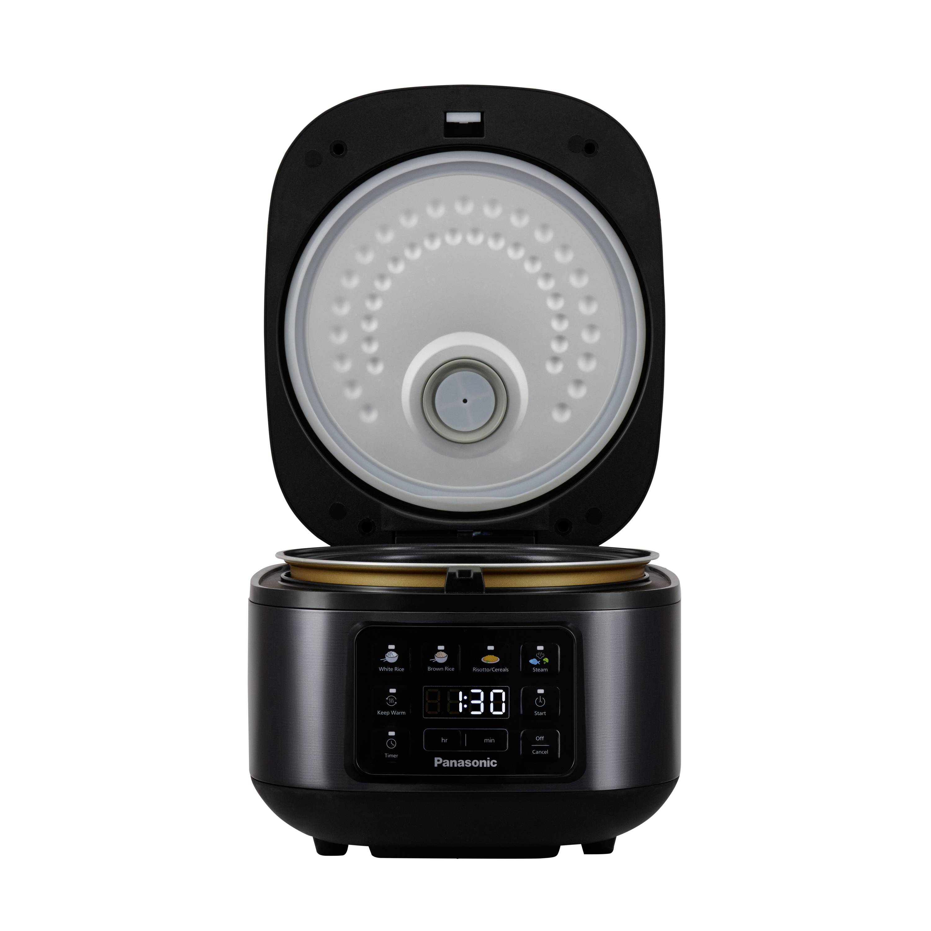 Ein schwarzer und silberner Reiskocher mit einer digitalen Anzeige, die die Uhrzeit '18:30' zeigt. Der Deckel ist geöffnet und gibt den Innentopf zum Kochen frei.