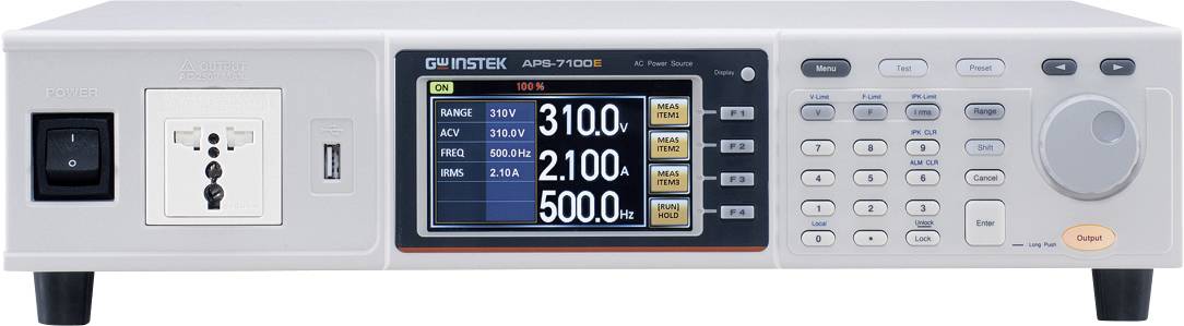 Eine programmierbare AC-Stromquelle mit digitaler Anzeige, die Spannungs- und Frequenzeinstellungen zeigt, Bedienknöpfen und Eingabefeld.