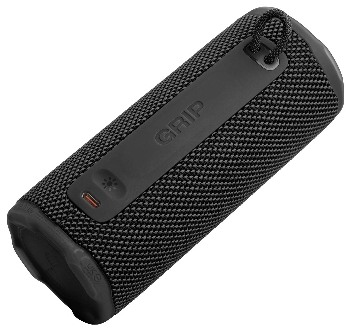 Ein schwarzer, zylindrischer Bluetooth-Lautsprecher mit strukturierter Oberfläche und einem Trageriemen, ausgestattet mit einem Ladeanschluss und Bedienungstasten.