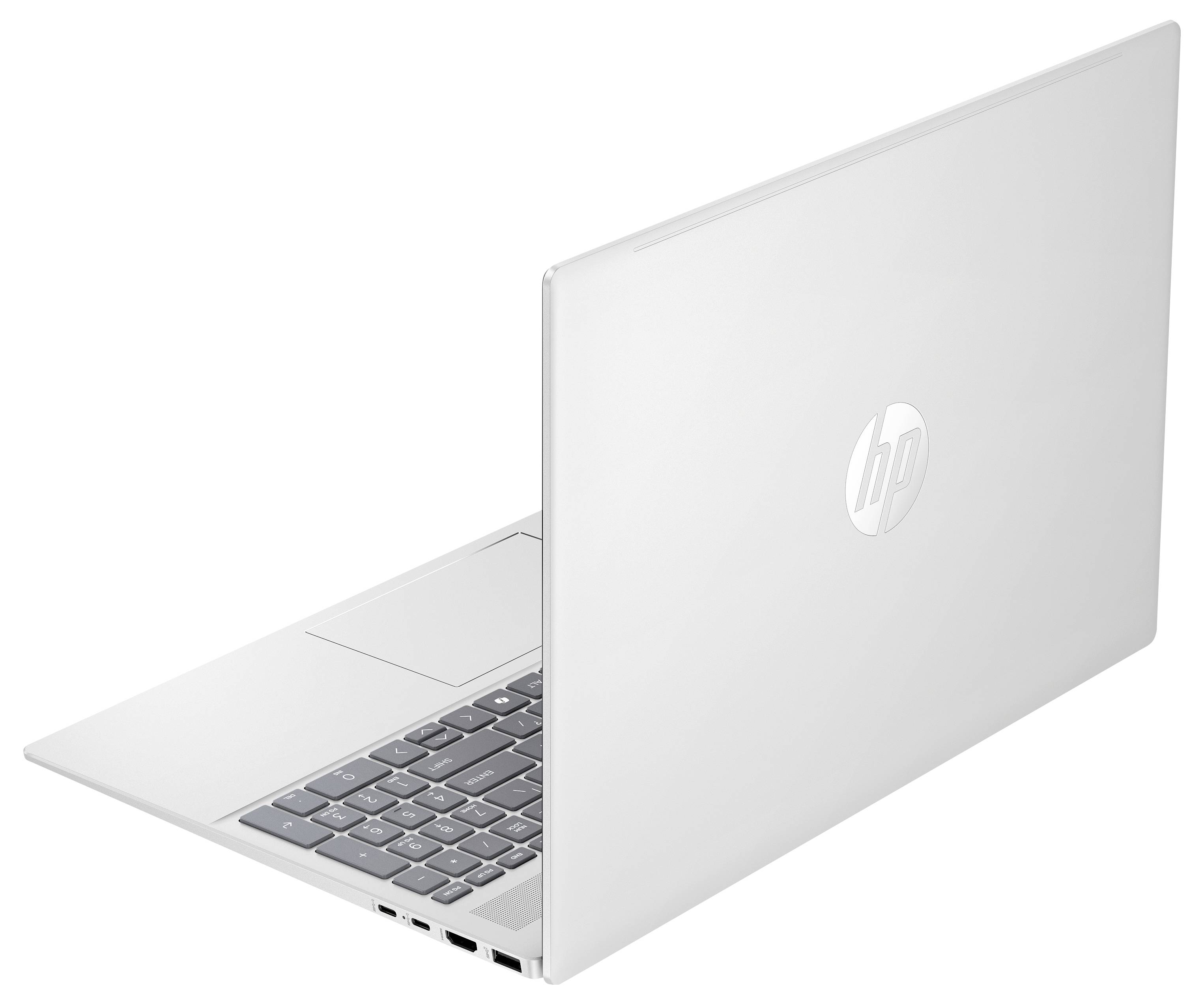 Ein silberner Laptop, halb geöffnet, zeigt Tastatur und Trackpad, mit einem HP-Logo auf dem Deckel.