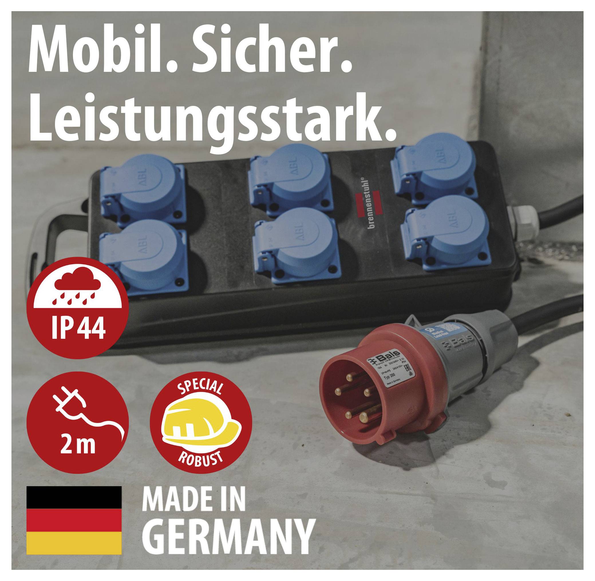 Werbeabbildung eines robusten Mehrfach-Steckverteilers mit blauen Anschlüssen und rotem Industrie-Stecker; Text: 'Mobil. Sicher. Leistungsstark.', IP44, 2 m, 'Made in Germany'.