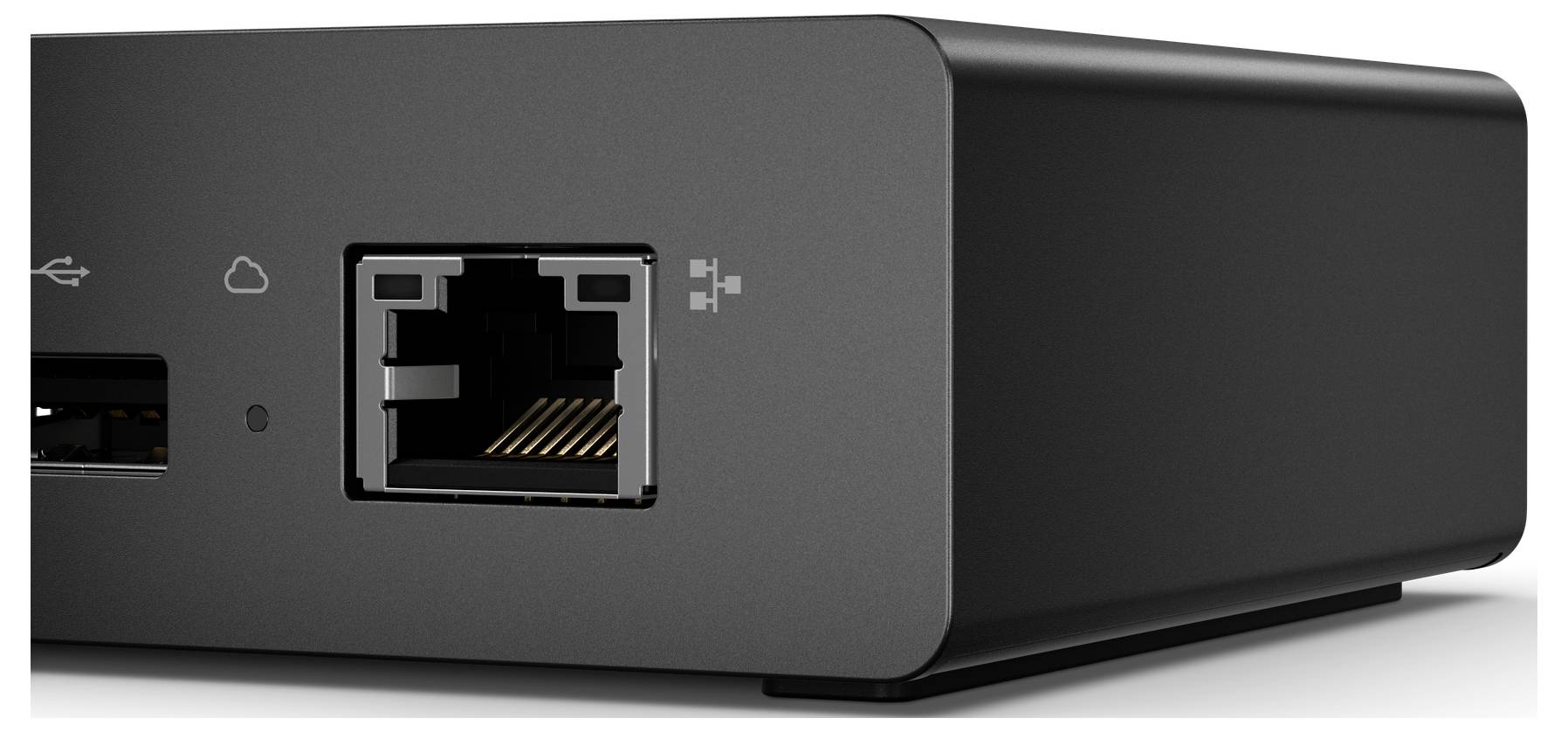 Eine Nahaufnahme eines schwarzen elektronischen Geräts, die einen Ethernet-Anschluss, ein Cloud-Symbol und einen USB-Anschluss zeigt und die Konnektivitätsoptionen hervorhebt.