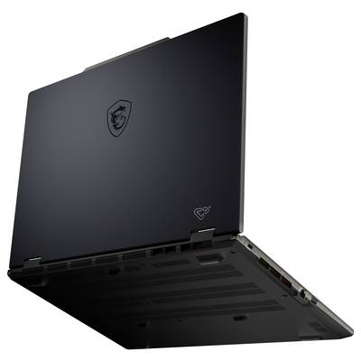 Ein schlanker schwarzer Laptop mit geschlossenem Deckel, auf dessen Rückseite ein dezentes Logo zu sehen ist. Scharniere und ein Teil der Tastaturablage sind sichtbar.