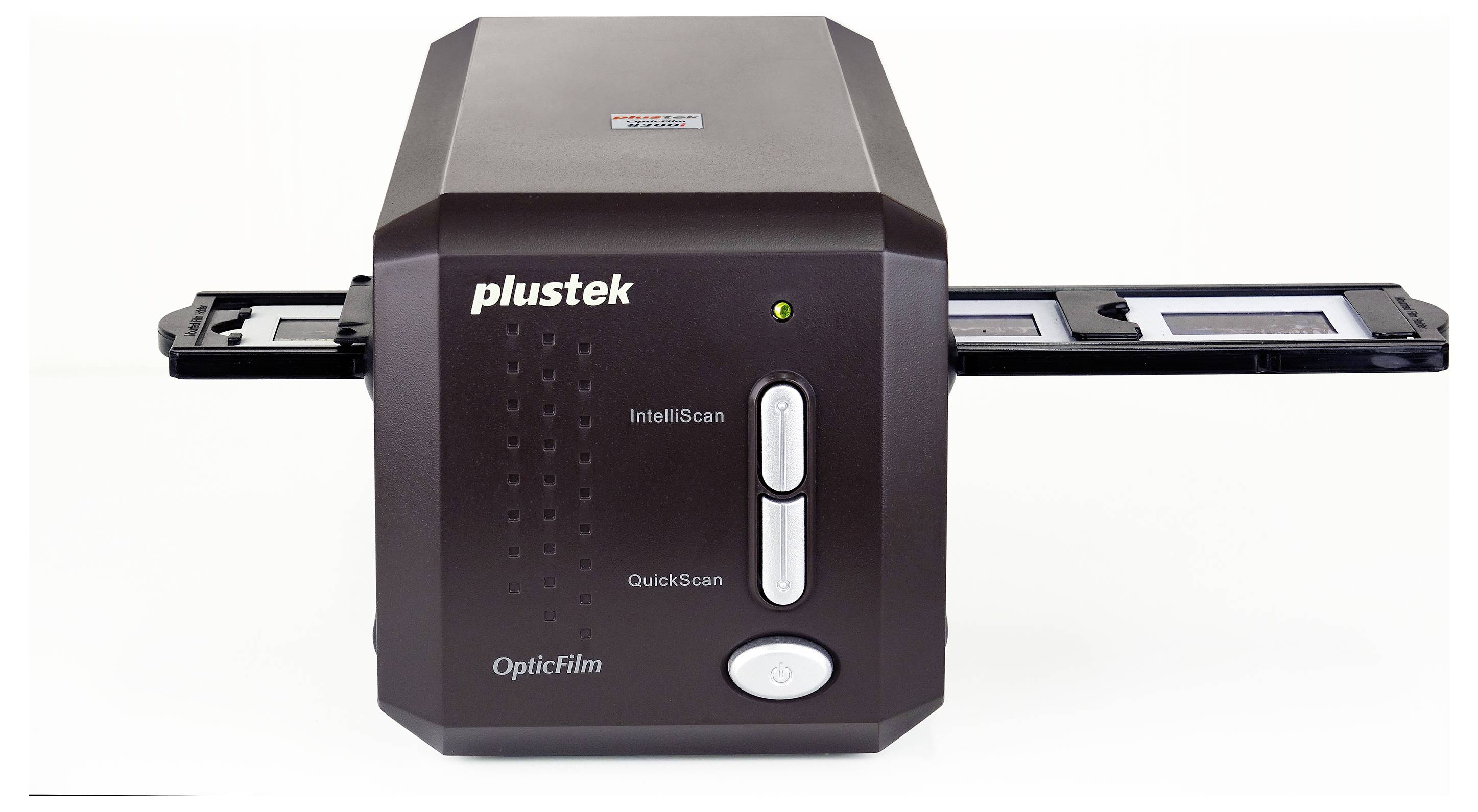 Ein Plustek OpticFilm Diascanner, der einen eingelegten Diahalter zeigt, mit IntelliScan- und QuickScan-Tasten.