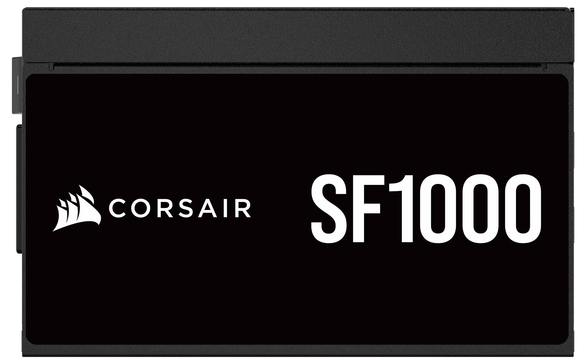 'Corsair SF1000 Stromversorgungseinheit, zeigt Stromsteckdose und belüftetes Design, mit Marke und Modellname an der Seite beschriftet.'