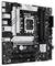 Mainboard mit mehreren Anschlüssen, einem CPU-Sockel und Erweiterungssteckplätzen, geeignet für den Aufbau oder die Aufrüstung eines PCs.